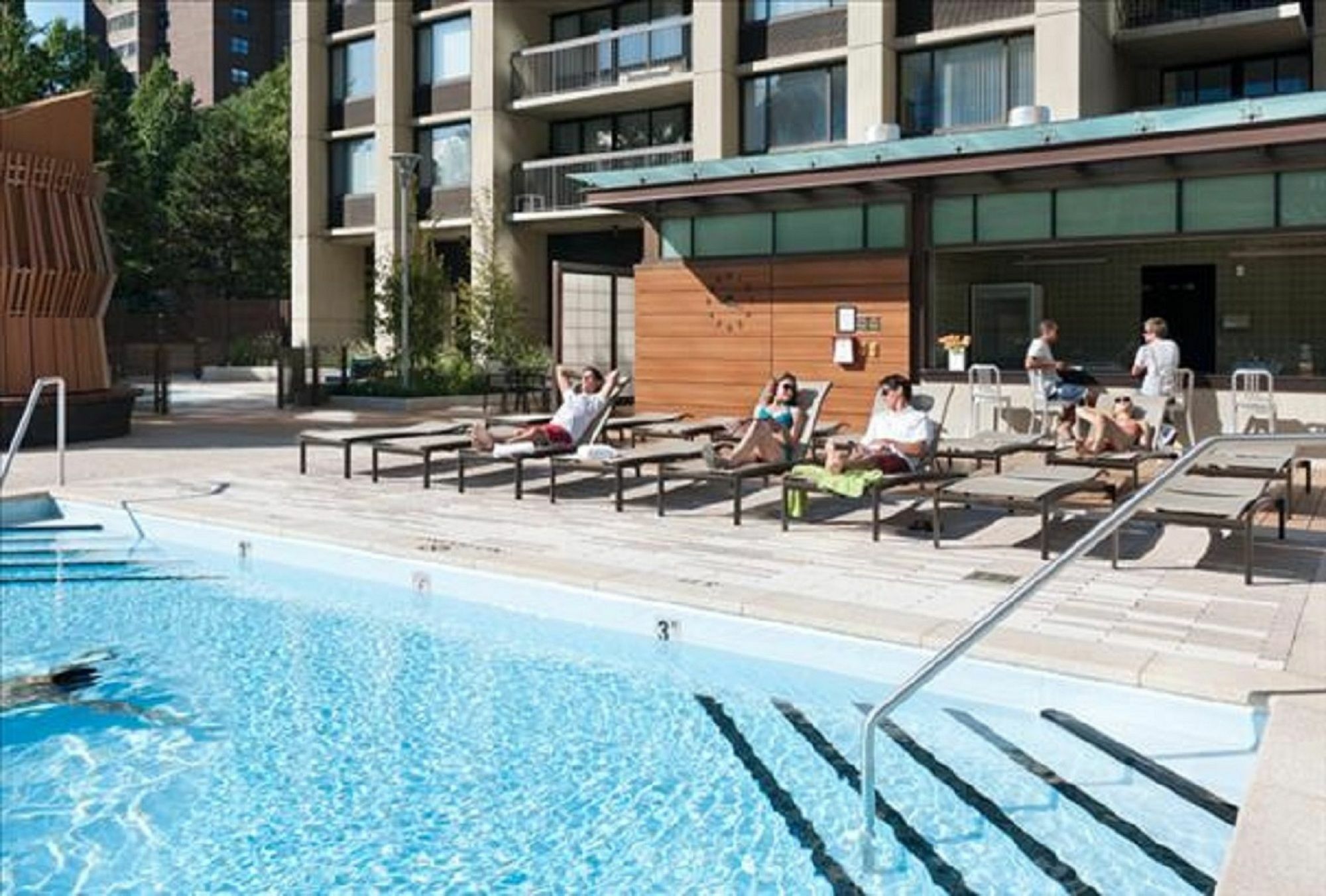 בוסטון Global Luxury Suites At The Commonwealth מראה חיצוני תמונה